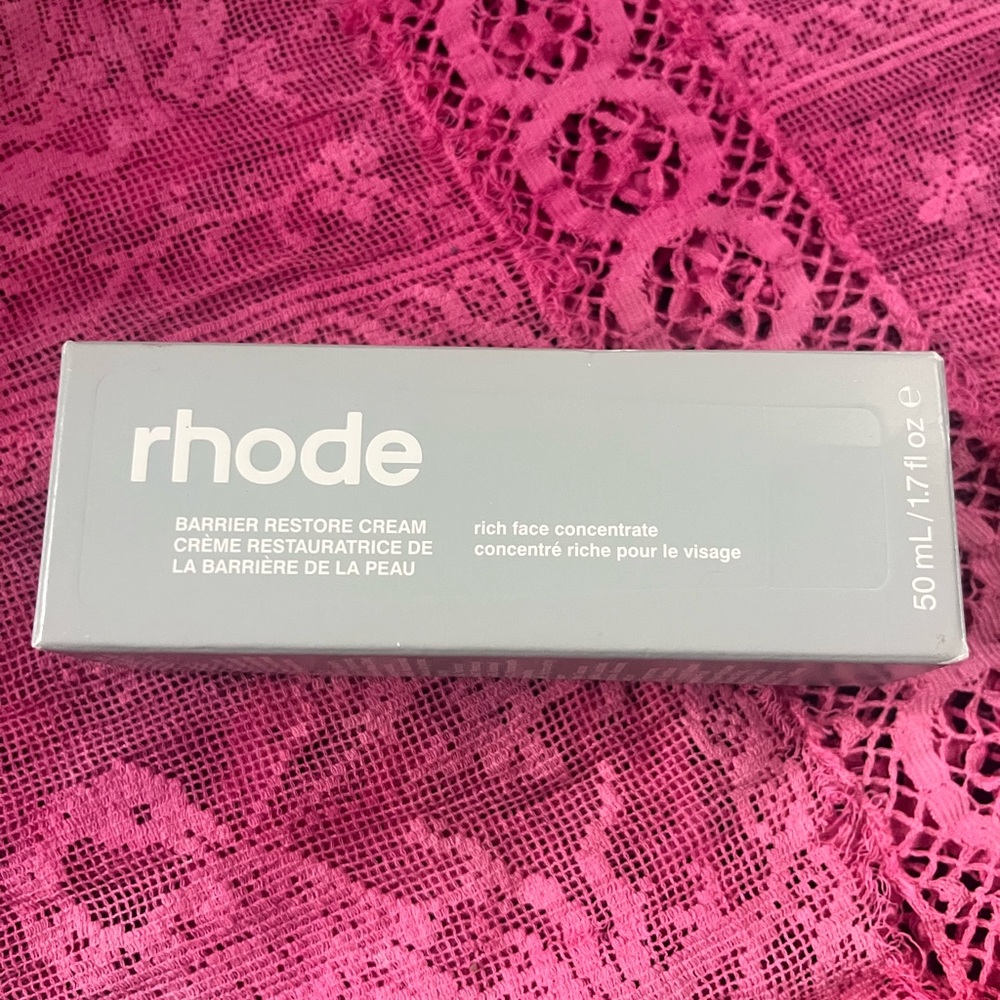 RHODE Barrier Restore Cream